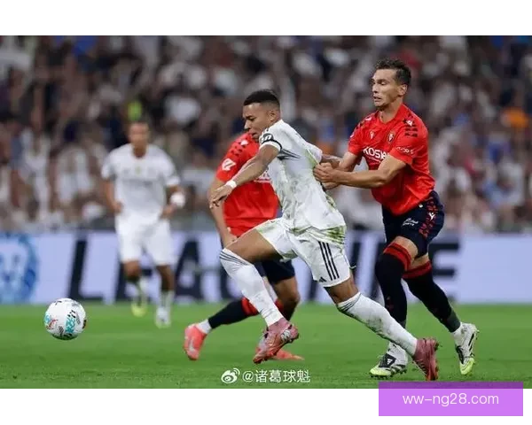 2025年7月姆巴佩皇马首次合练 莫德里奇主动让出点球权彰显团队精神